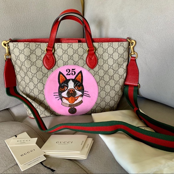 Gucci Handbags - Gucci Supreme Bosco Tote NWT $1390